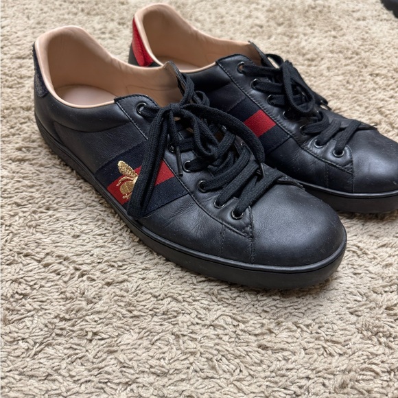 Gucci ACE embroidered sneakers sz 11.5 comes with the Gucci Dustbags - Picture 6 of 7